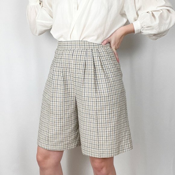 Vintage High Rise Plaid Woven Knit Pleated Relaxed Fit Straight Leg Long Shorts - Picture 3 of 8